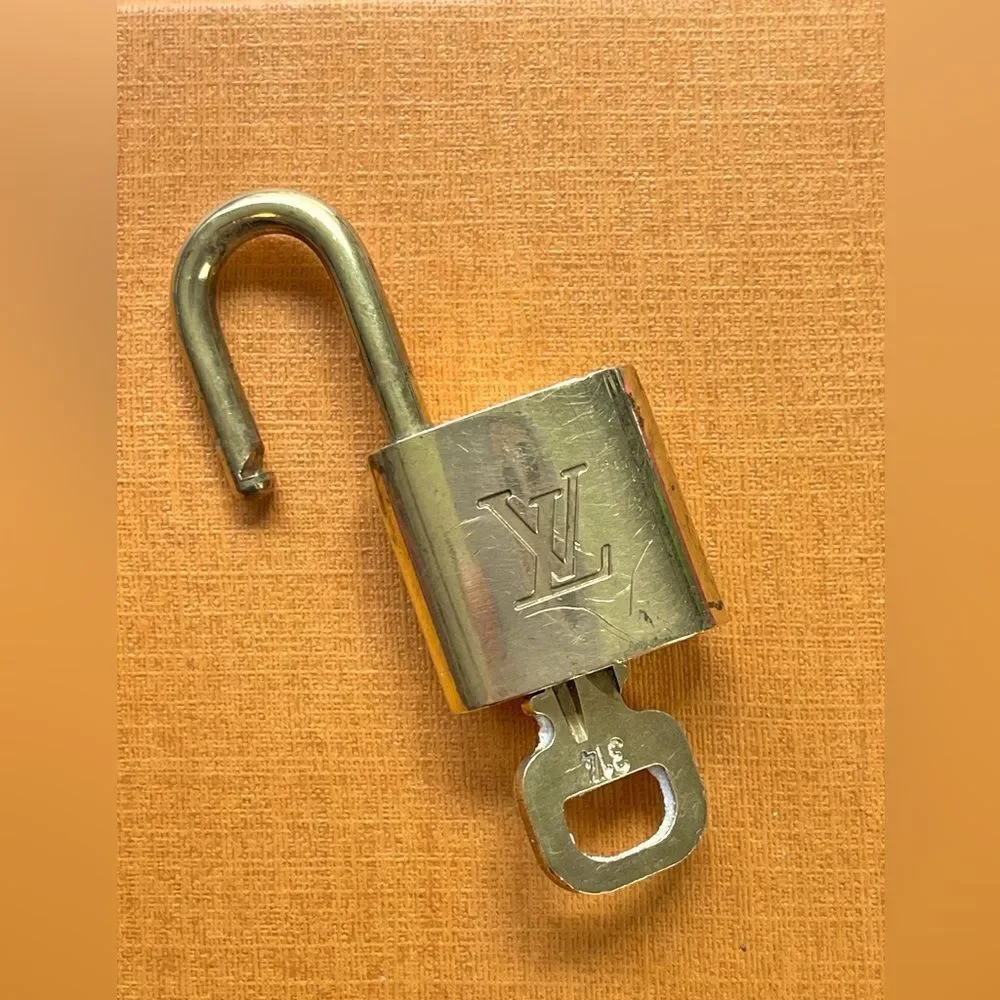 Vintage Louis Vuitton Lock and Key #314